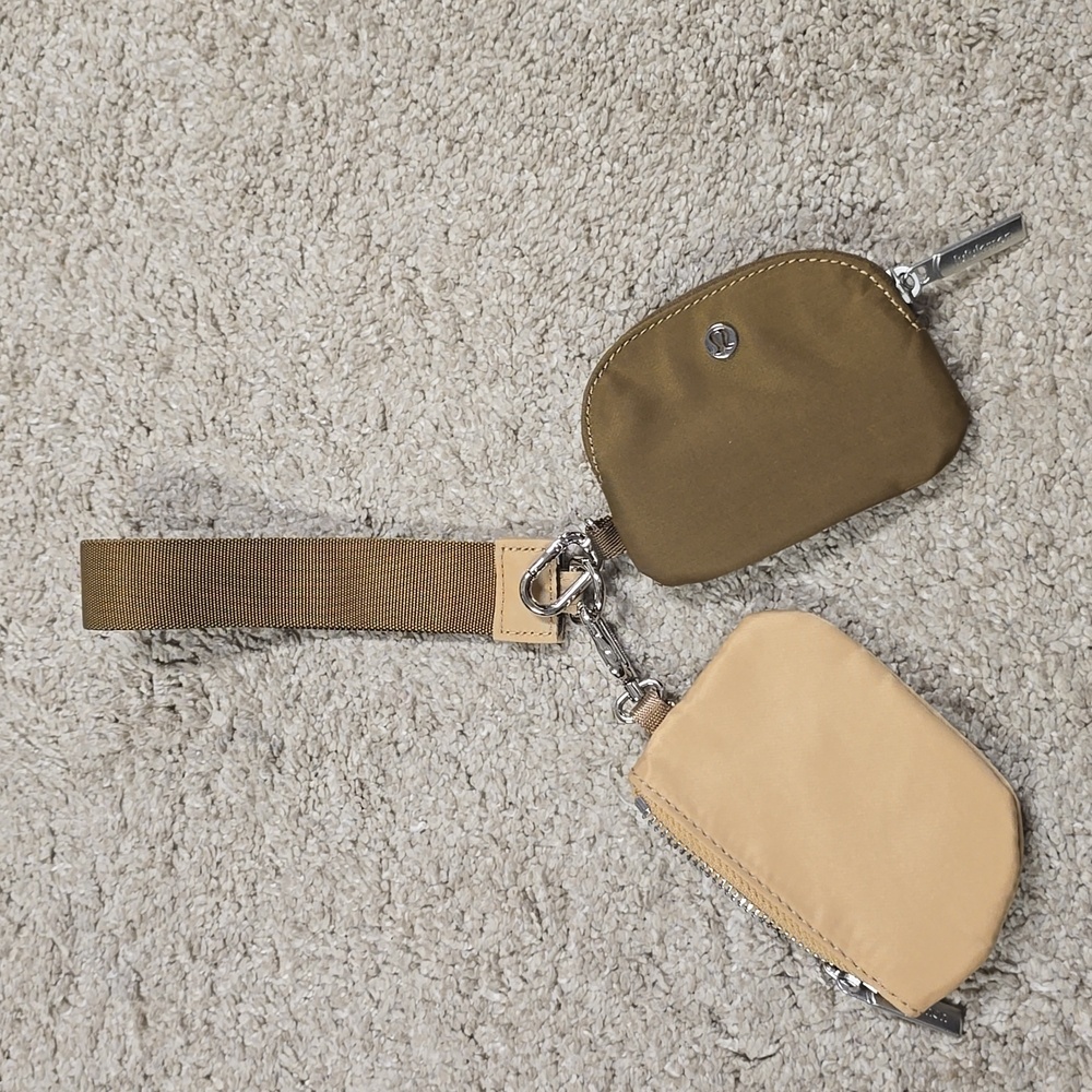 Lululemon Dual Pouch Wristlet Allspice / Trench NWOT - Picture 4 of 5